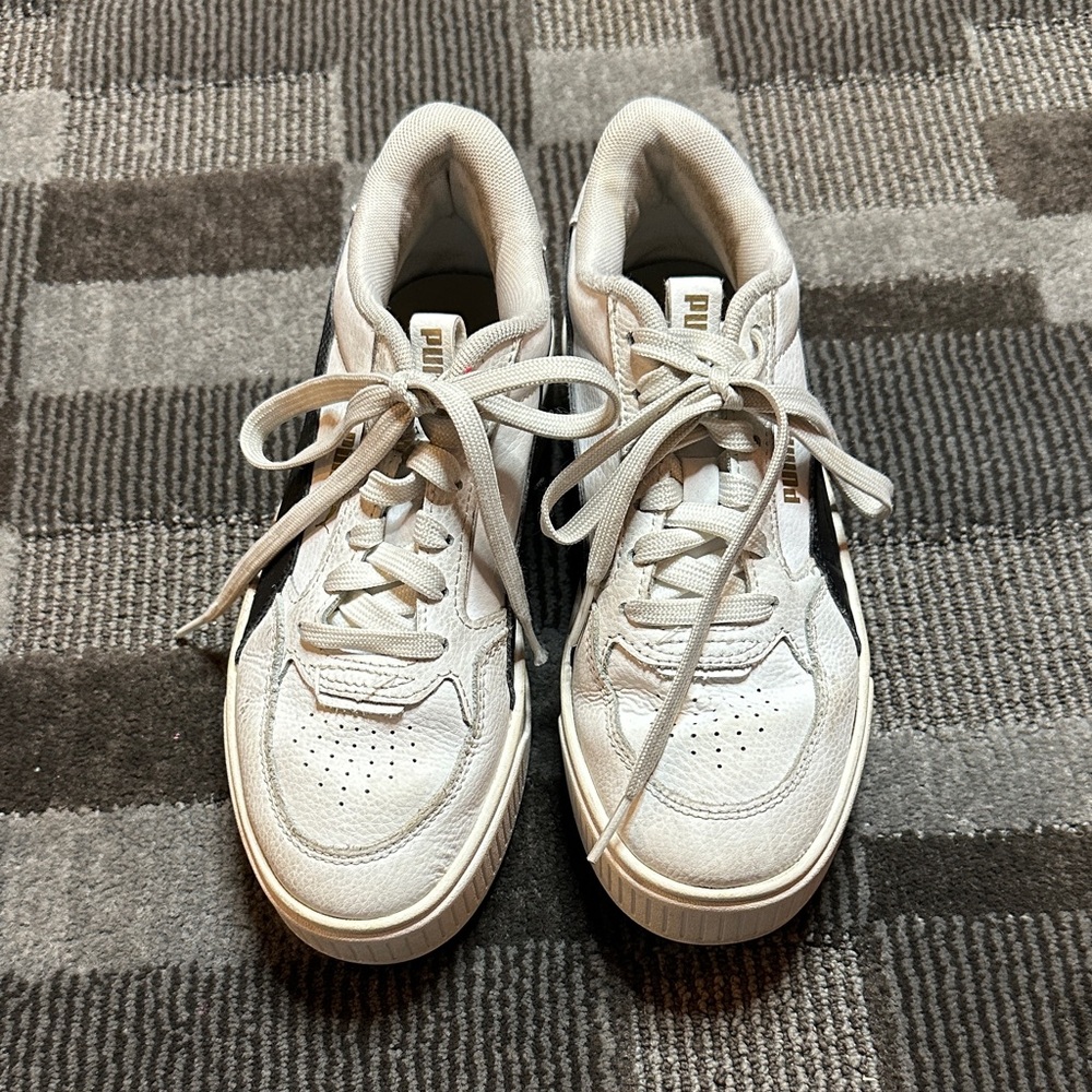 Puma girls White Sneakers size 4